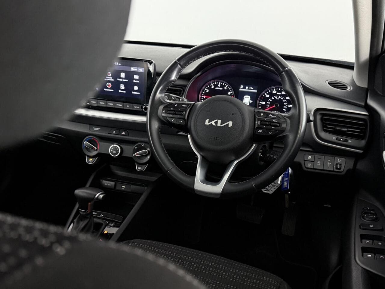 Kia Stonic thumbnail Steering Wheel