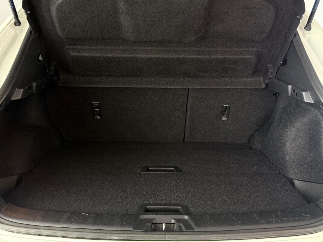 Nissan Qashqai thumbnail Boot