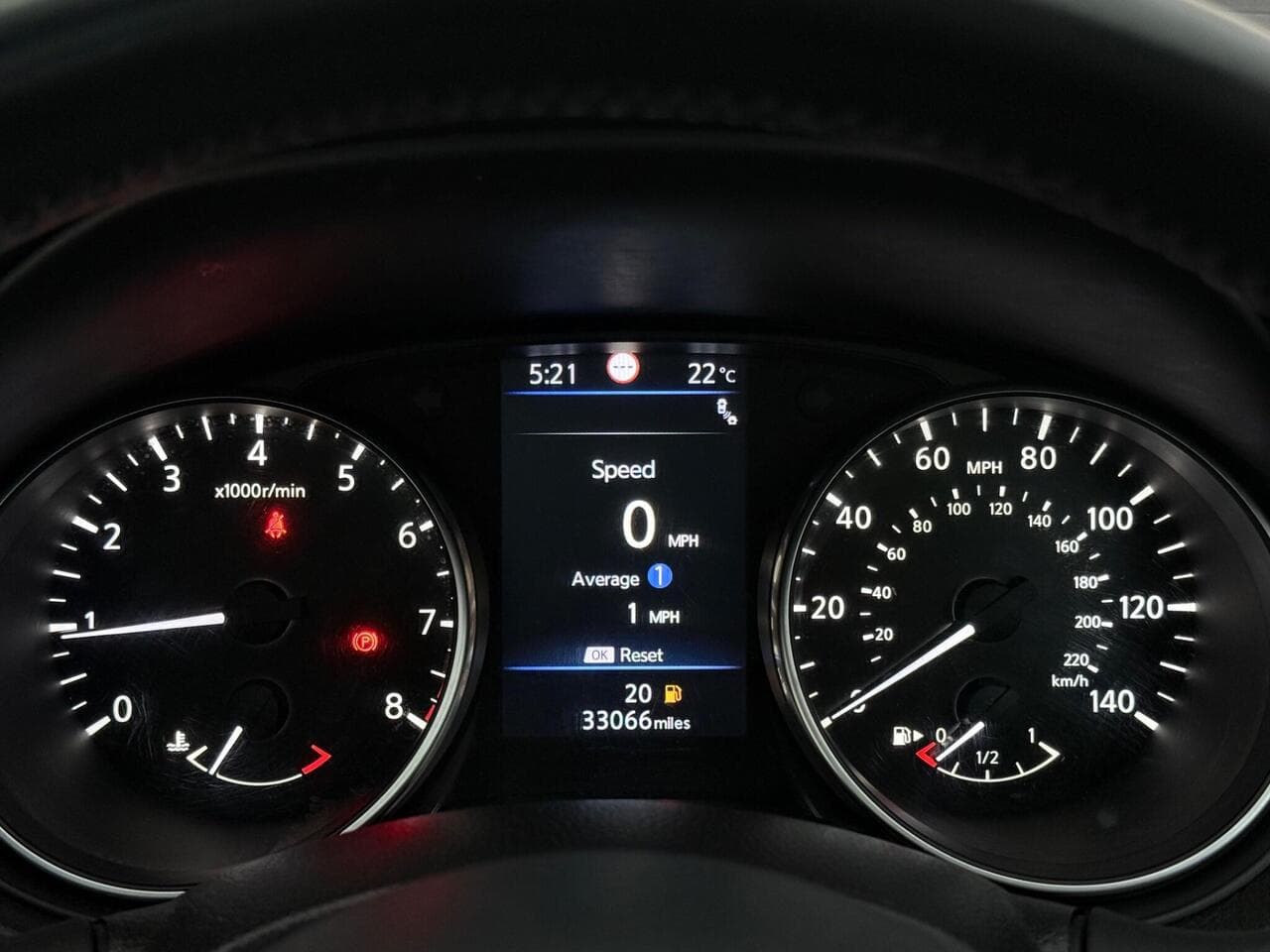 Nissan Qashqai thumbnail Driver Instruments