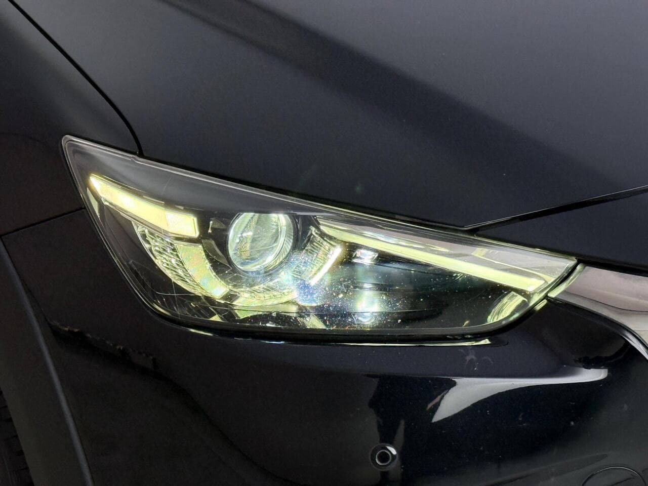 Mazda CX-3 thumbnail Lights Front