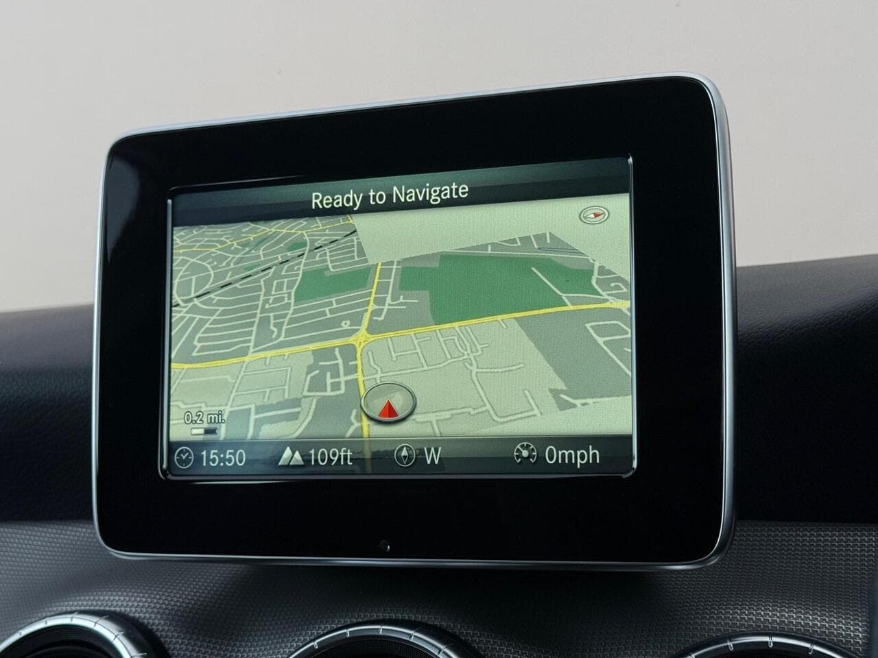 Mercedes-Benz CLA thumbnail Infotainment System
