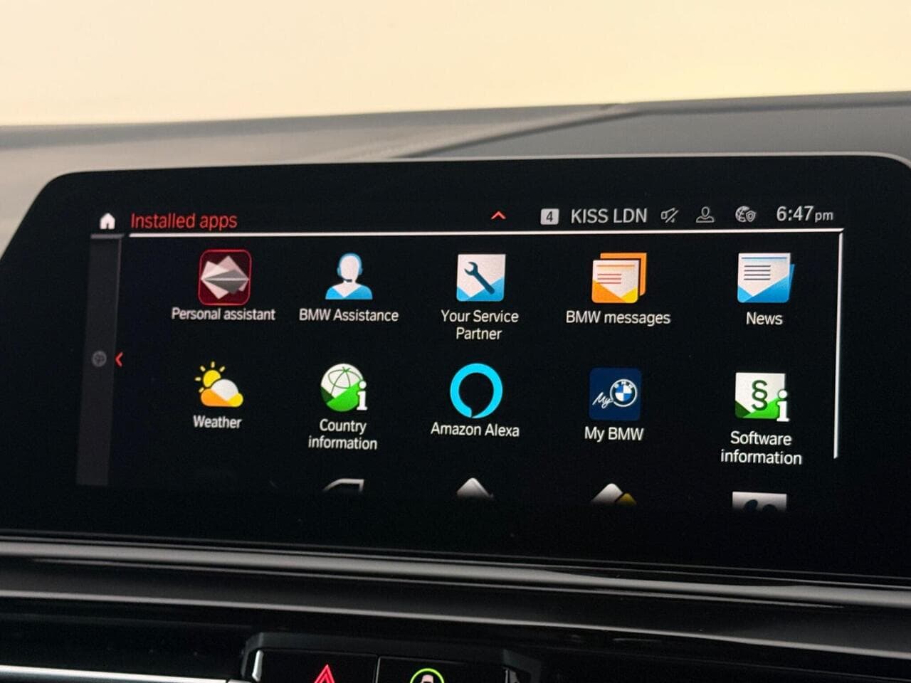 BMW 8 Series Gran Coupe thumbnail Infotainment System