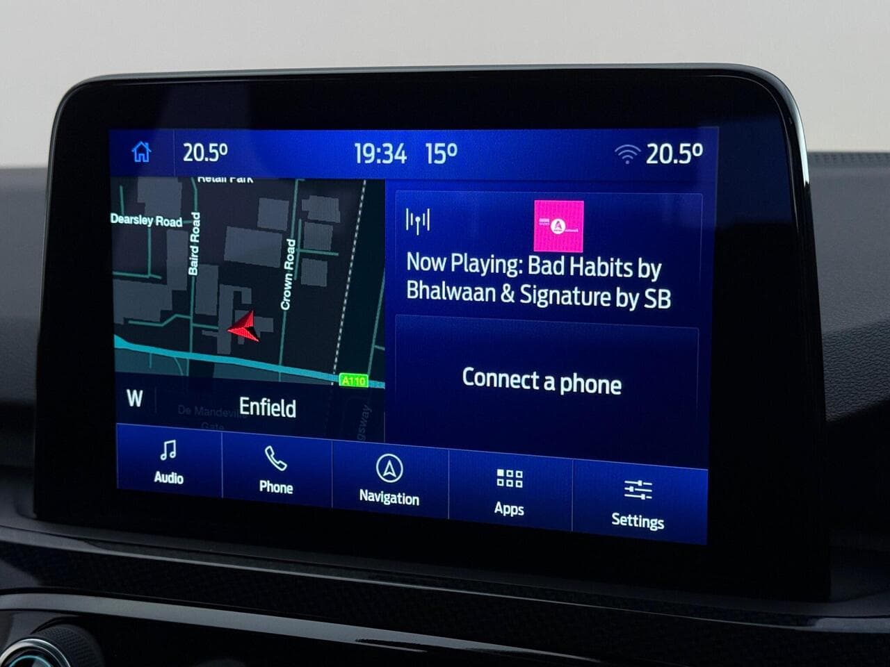 Ford Kuga thumbnail Infotainment System