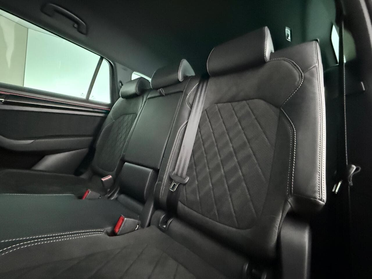 Skoda Kodiaq thumbnail Seats Rear
