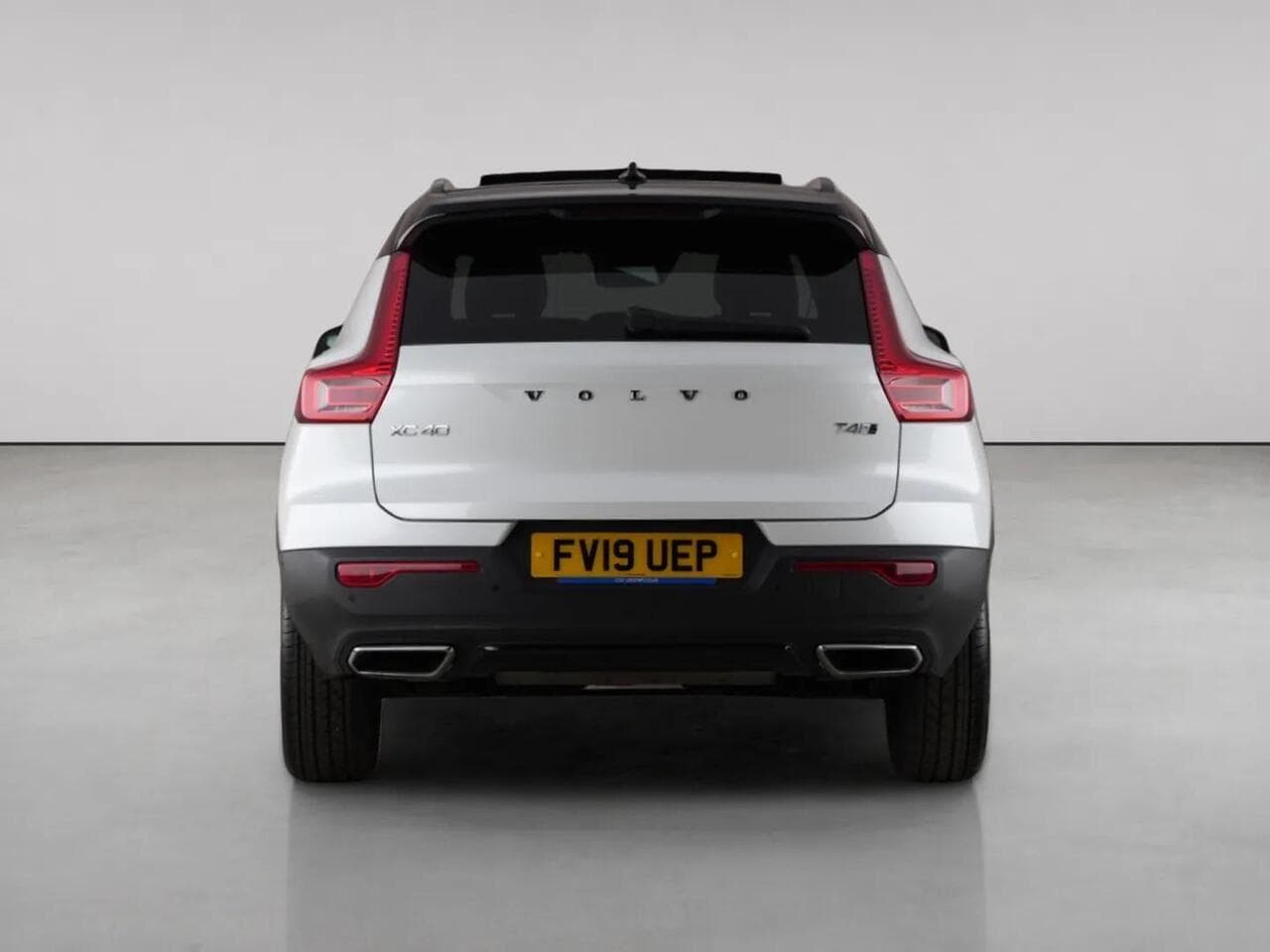 Volvo XC40 thumbnail Rear