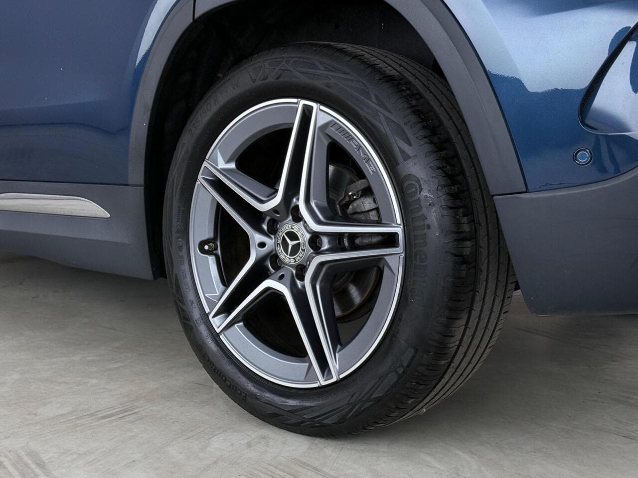 Mercedes-Benz GLA thumbnail Wheel