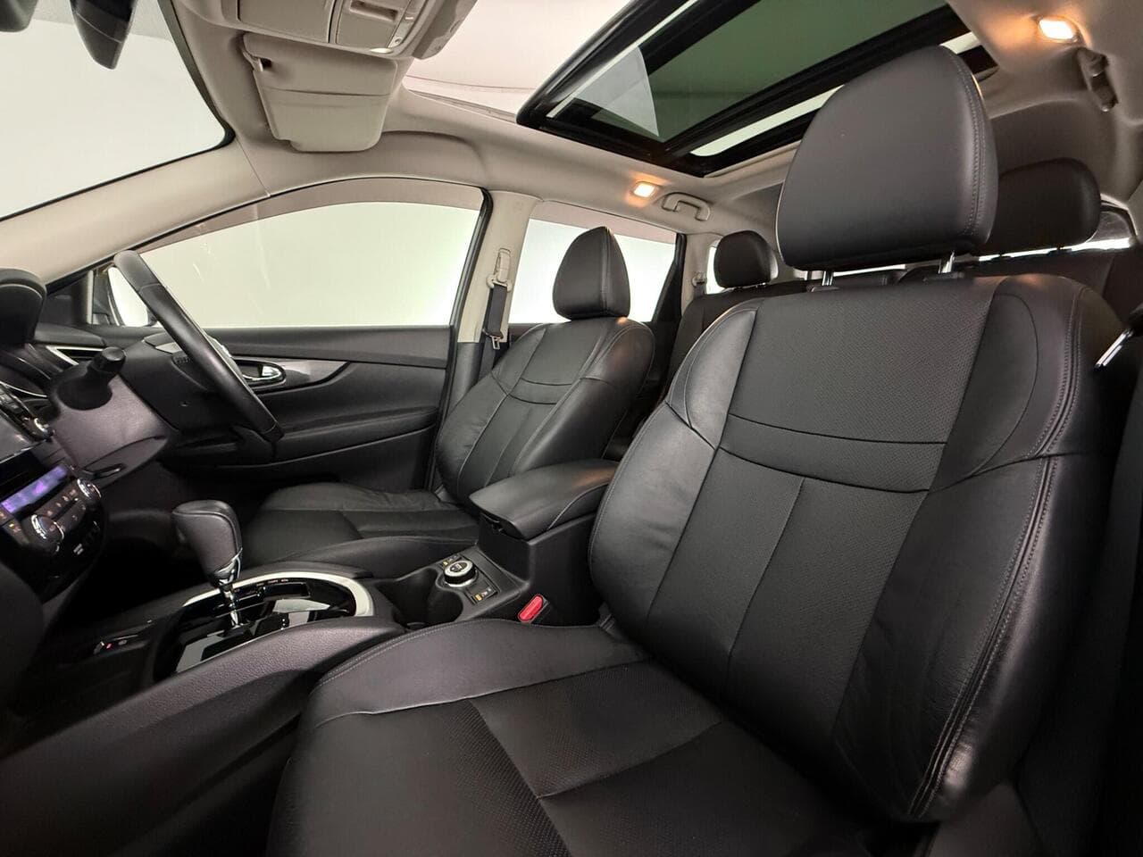 Nissan X-Trail thumbnail Seat Front Passenger