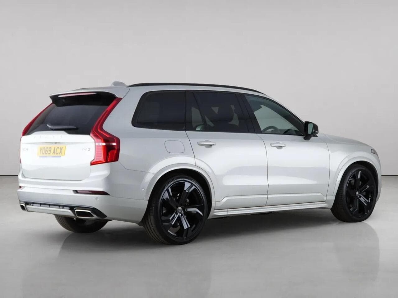 Volvo XC90 thumbnail Rear Right