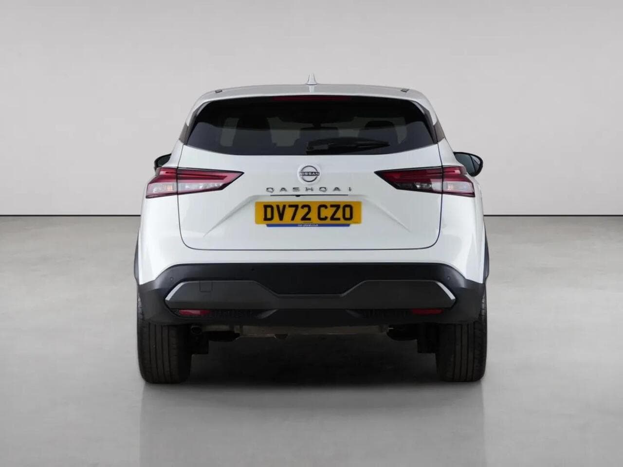 Nissan Qashqai thumbnail Rear