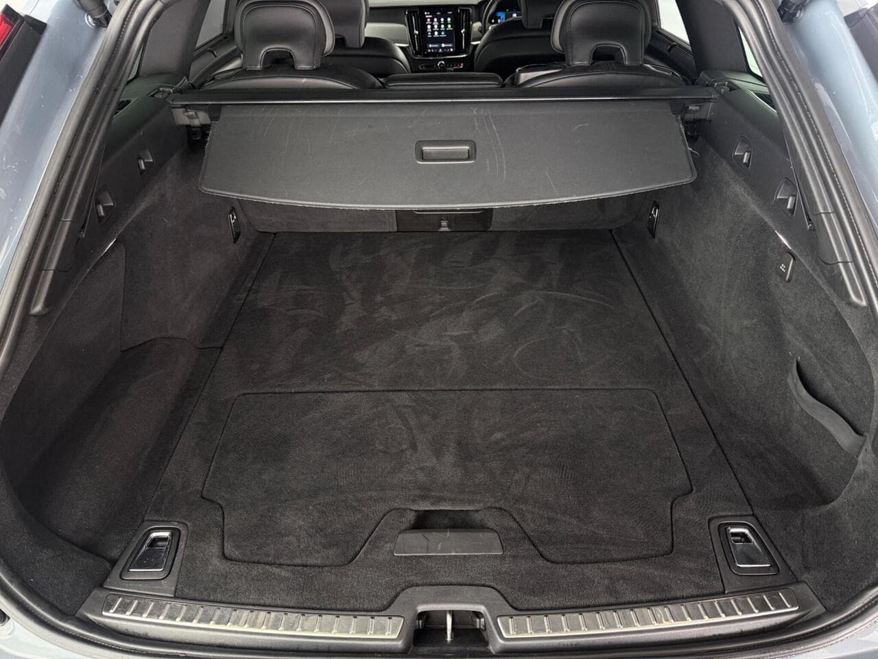 Volvo V90 thumbnail Boot