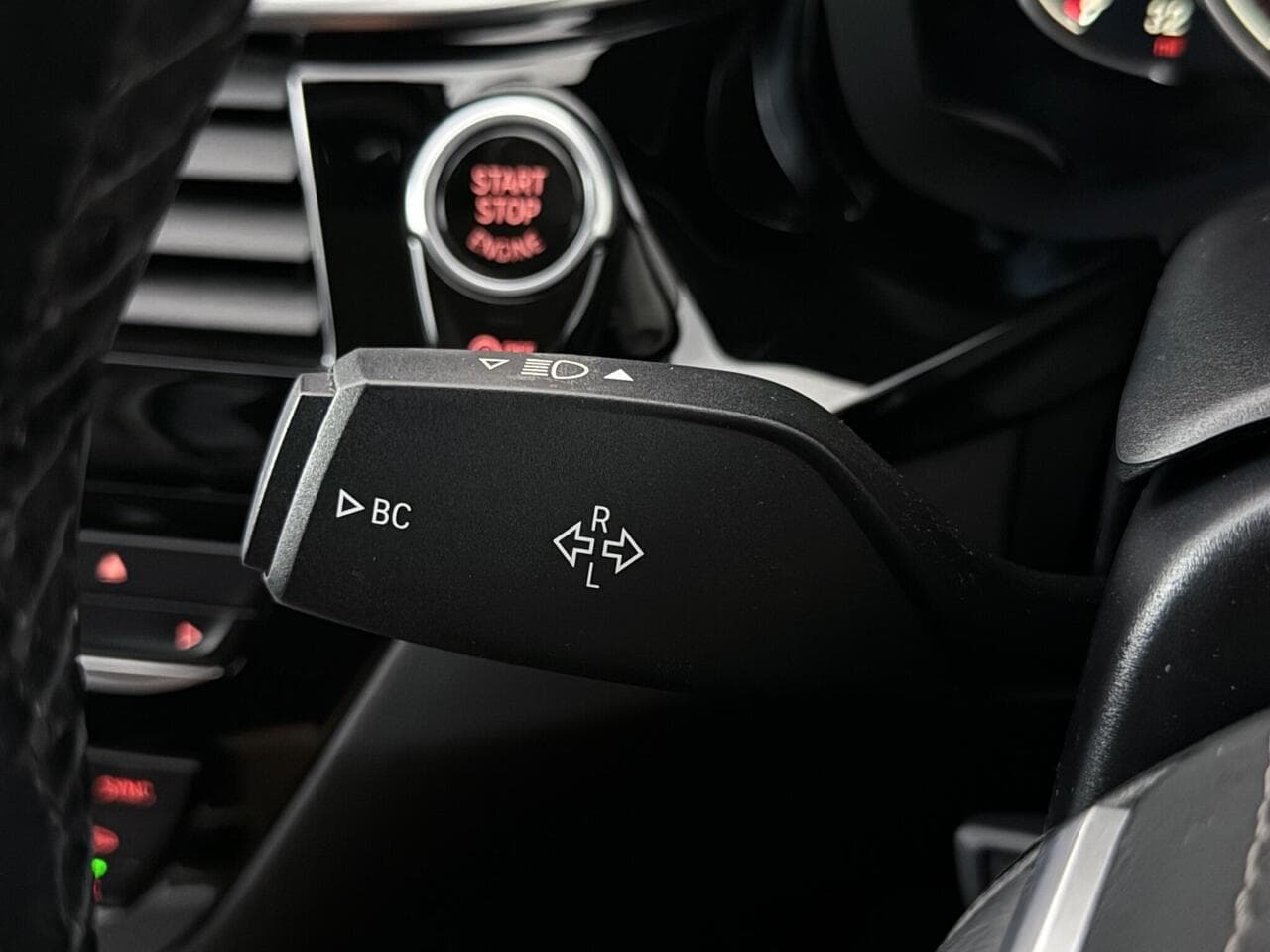 BMW 5 Series thumbnail Misc Controls