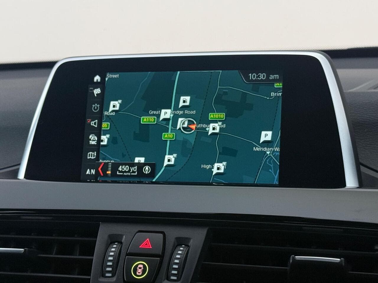 BMW X1 thumbnail Infotainment System