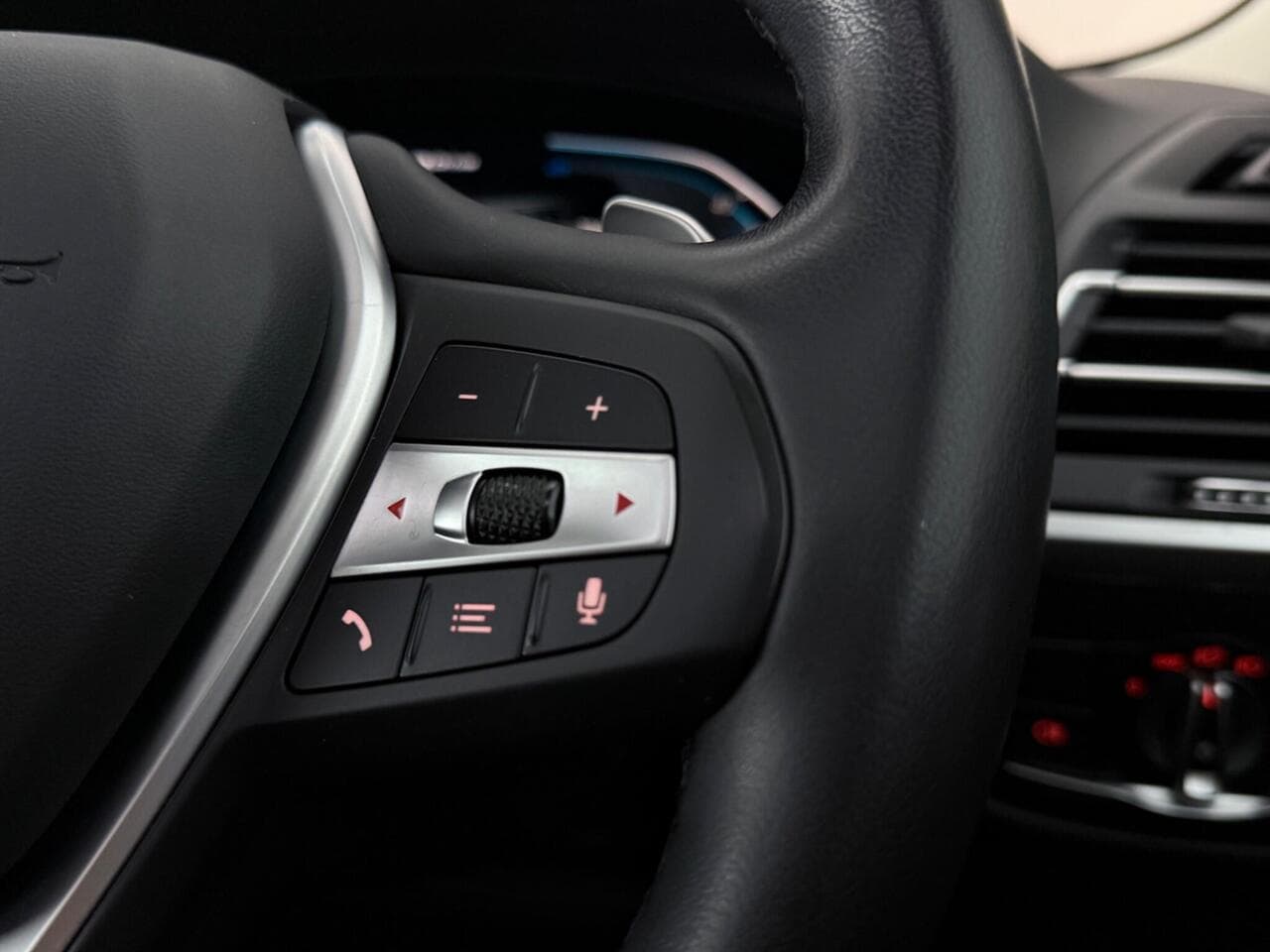 BMW X3 thumbnail Misc Controls
