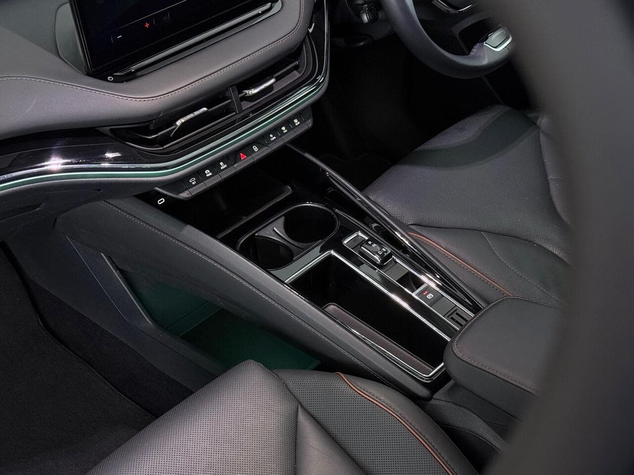 Skoda Enyaq thumbnail Interior Front