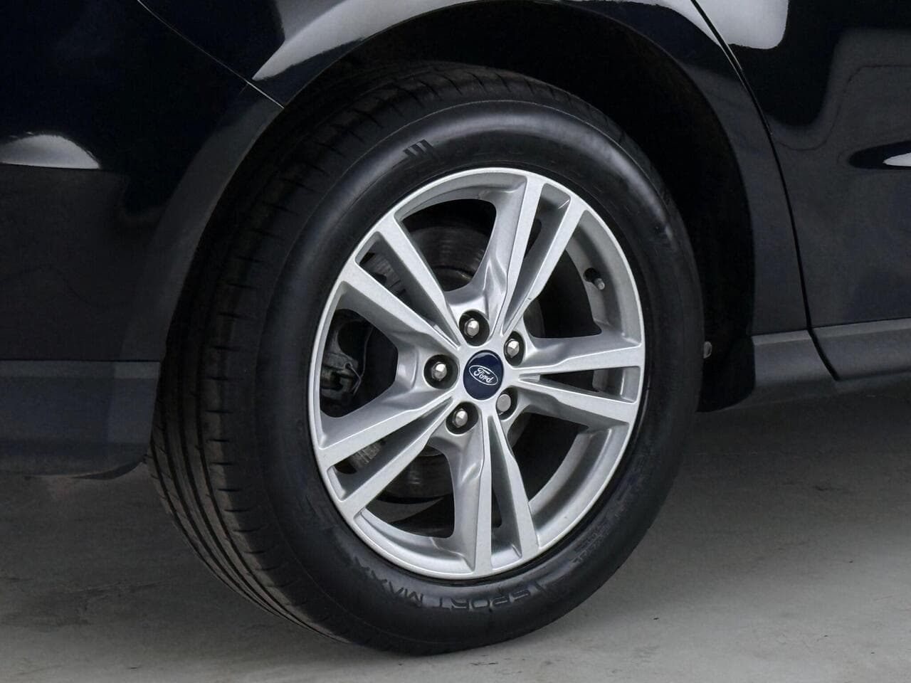 Ford Galaxy thumbnail Wheel