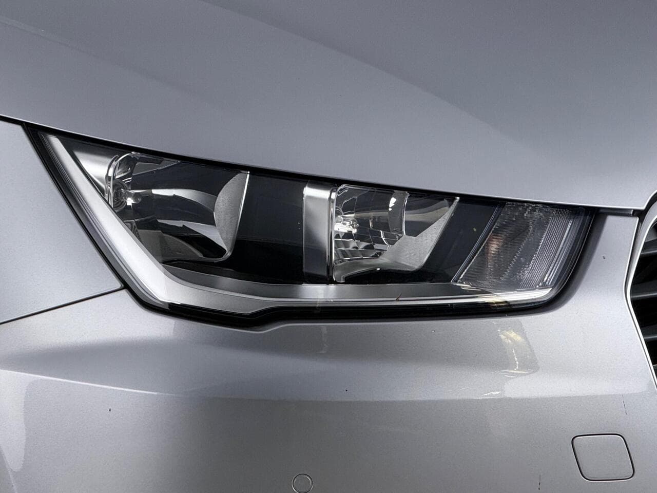 Audi A1 thumbnail Lights Front