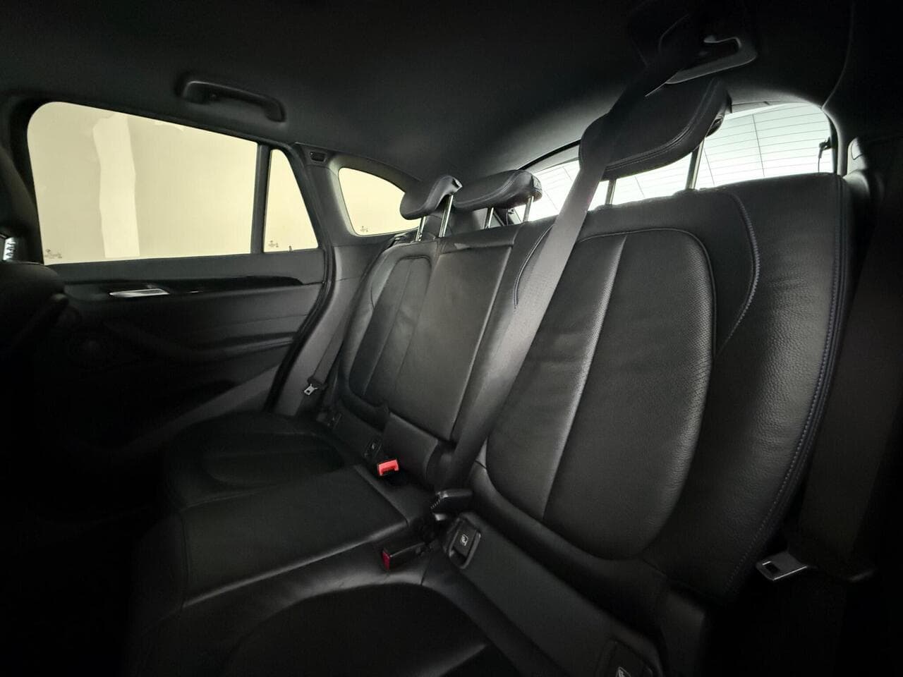BMW X1 thumbnail Seats Rear