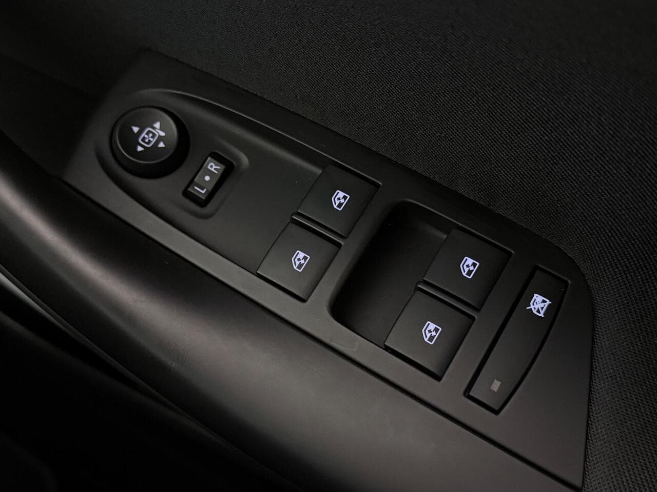 Vauxhall Astra thumbnail Misc Controls