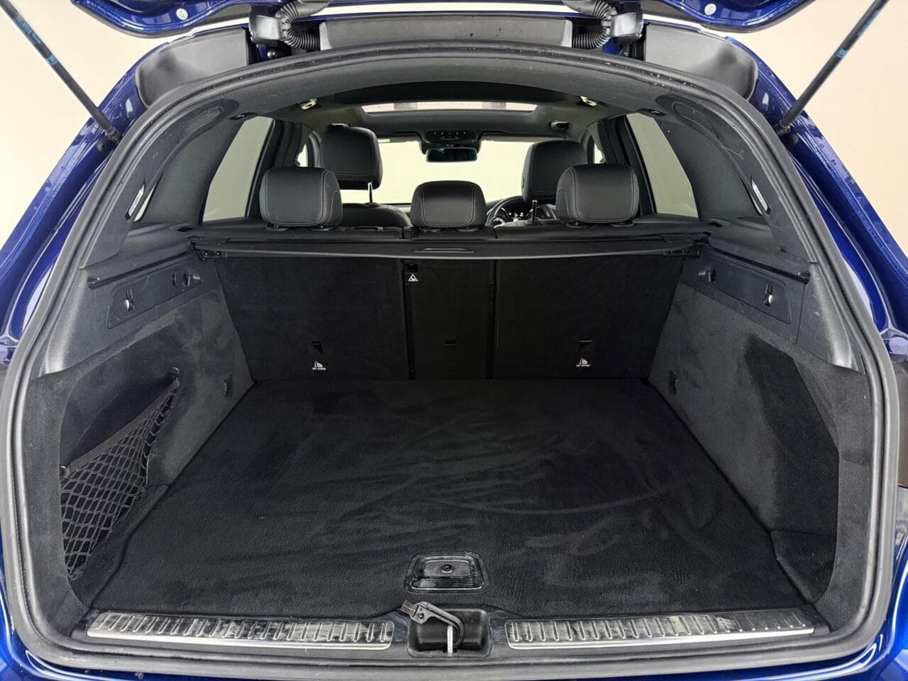 Mercedes-Benz GLC thumbnail Boot