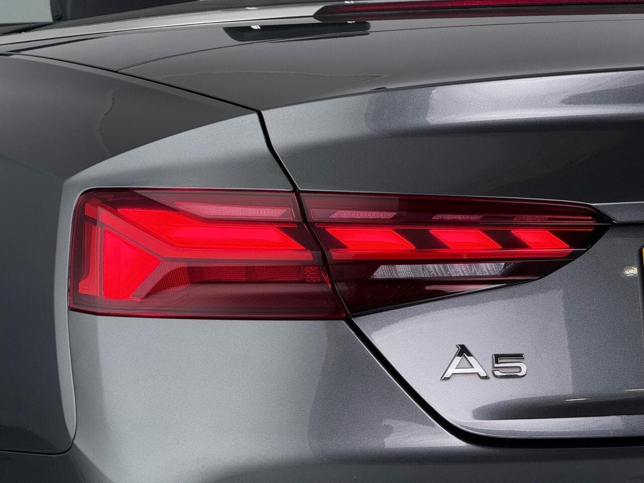 Audi A5 Cabriolet thumbnail Lights Rear