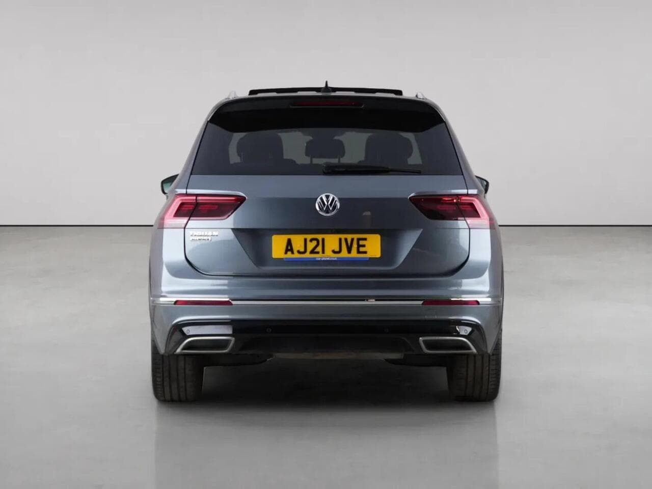 Volkswagen Tiguan Allspace thumbnail Rear