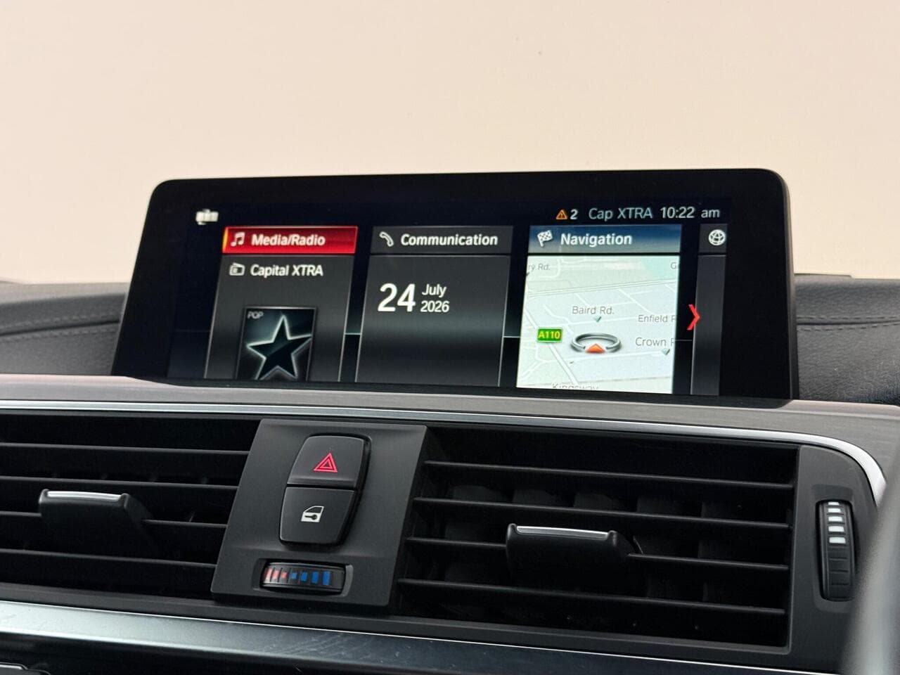 BMW 4 Series thumbnail Infotainment System