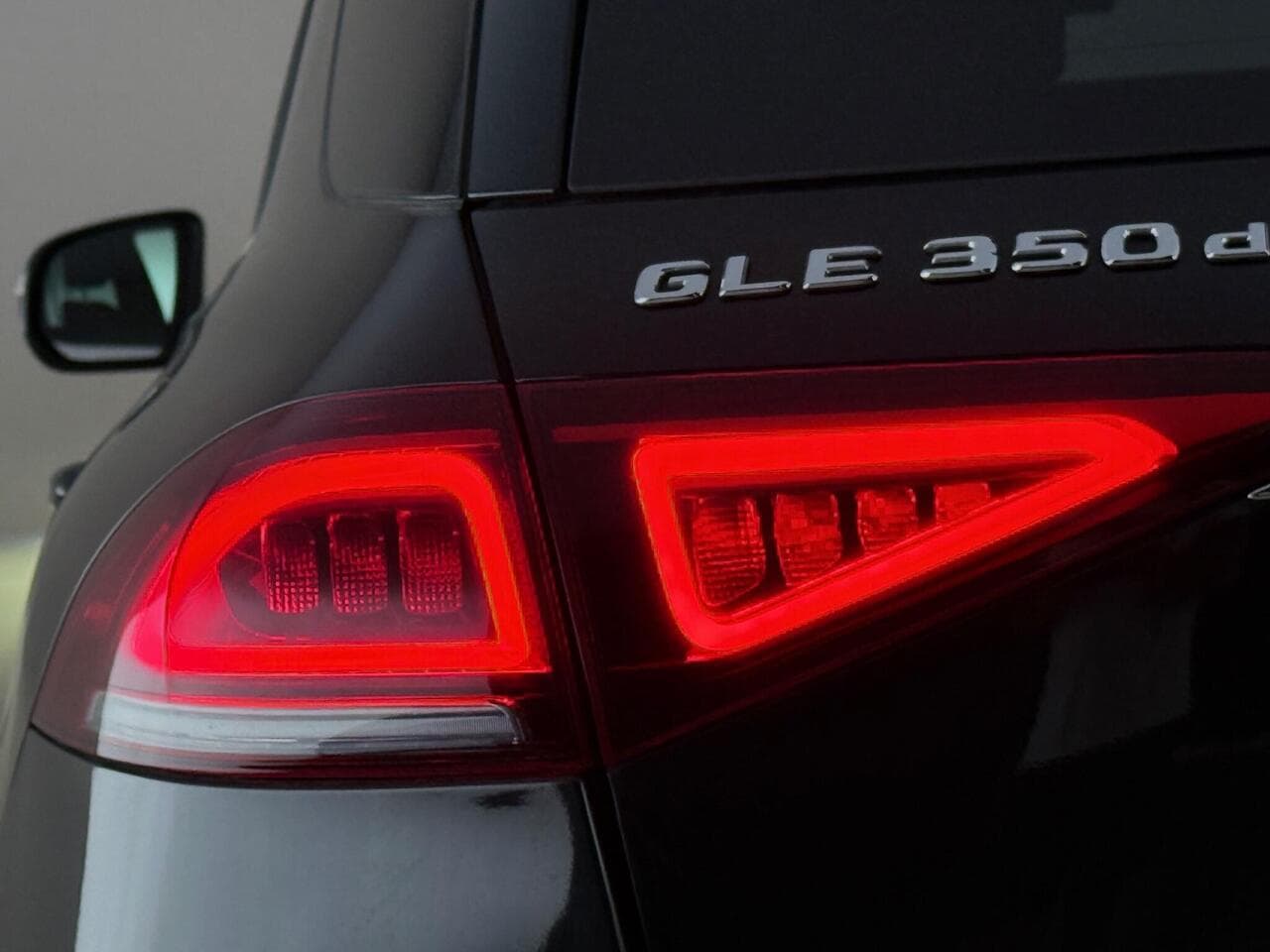 Mercedes-Benz GLE thumbnail Lights Rear