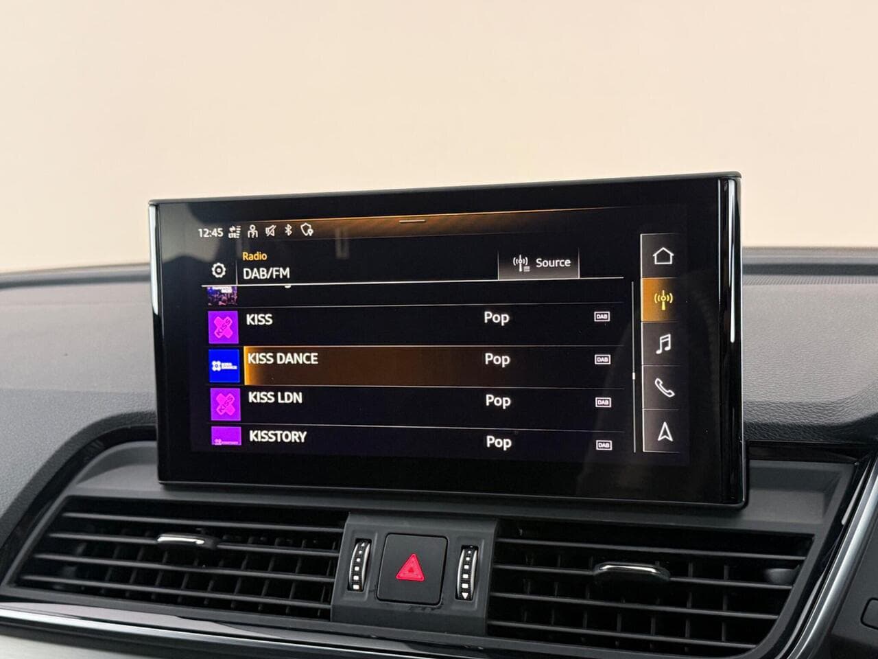 Audi Q5 thumbnail Infotainment System