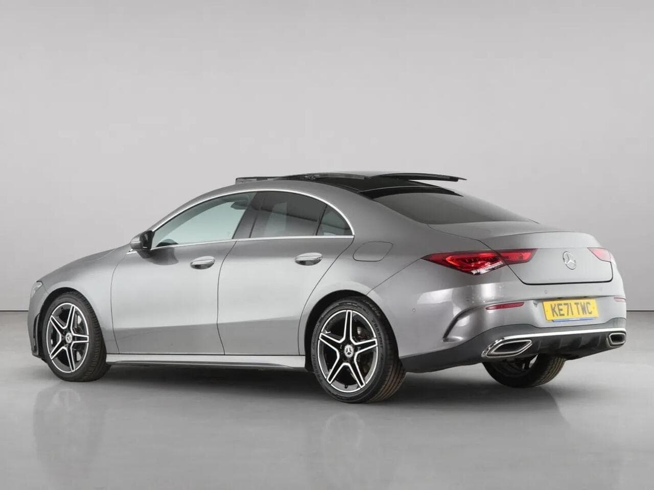 Mercedes-Benz CLA thumbnail Rear Left