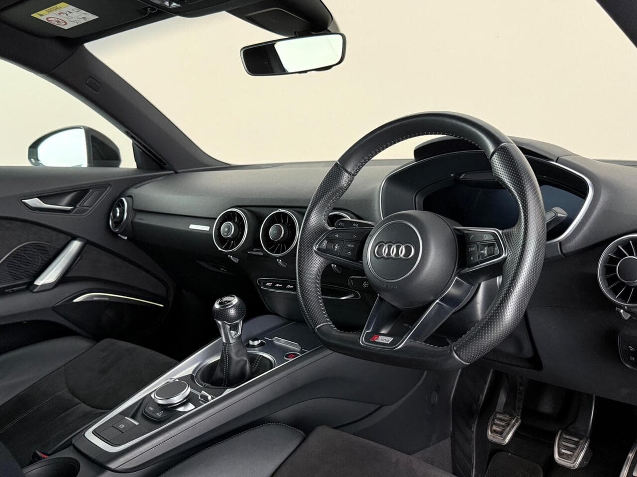 Audi TT thumbnail Interior Front