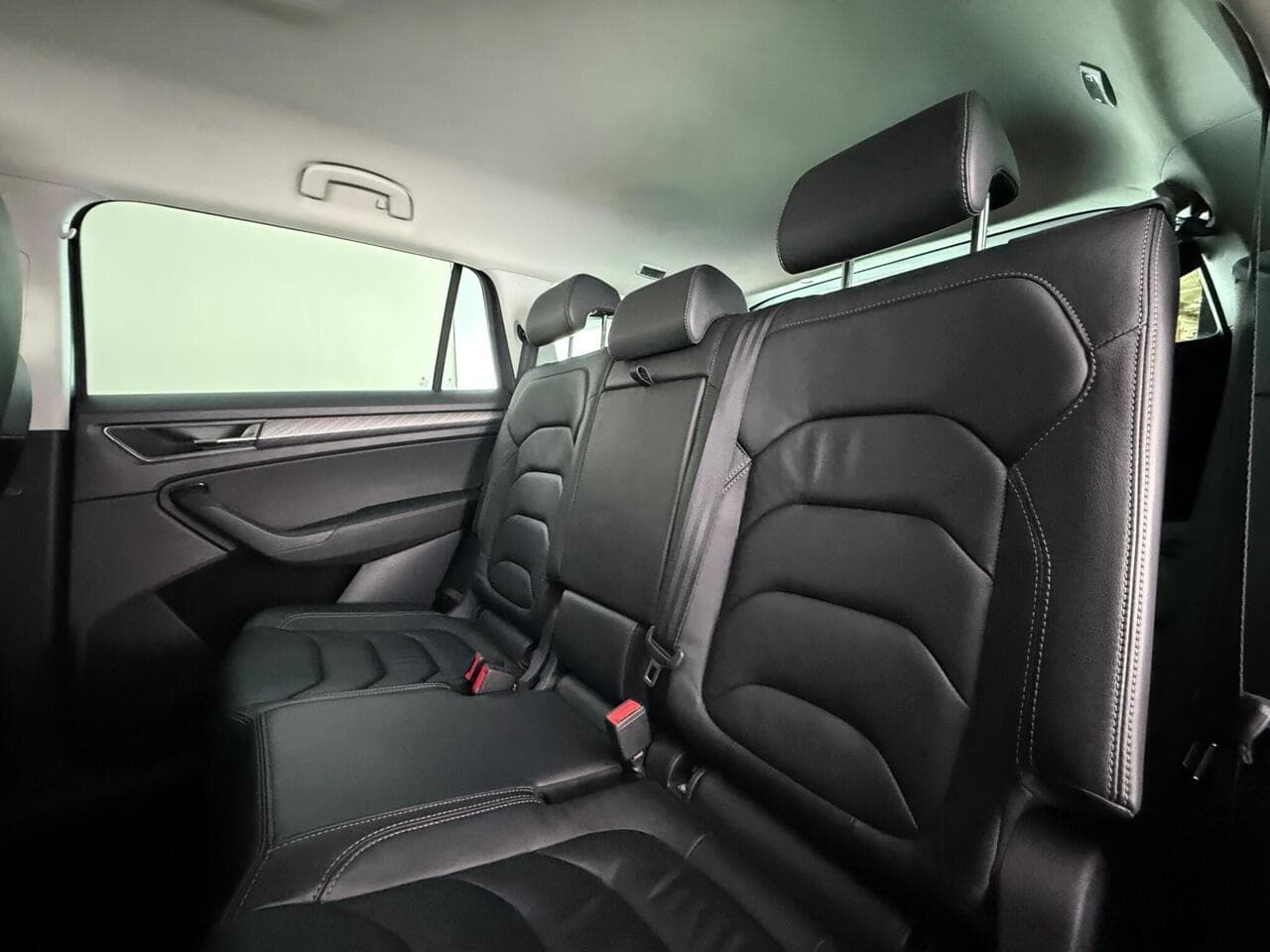 Skoda Kodiaq thumbnail Seats Rear