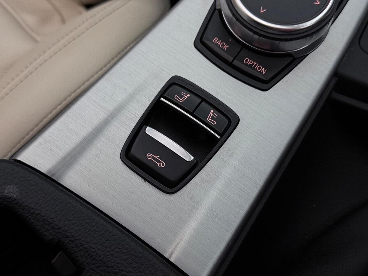 BMW 4 Series thumbnail Misc Controls