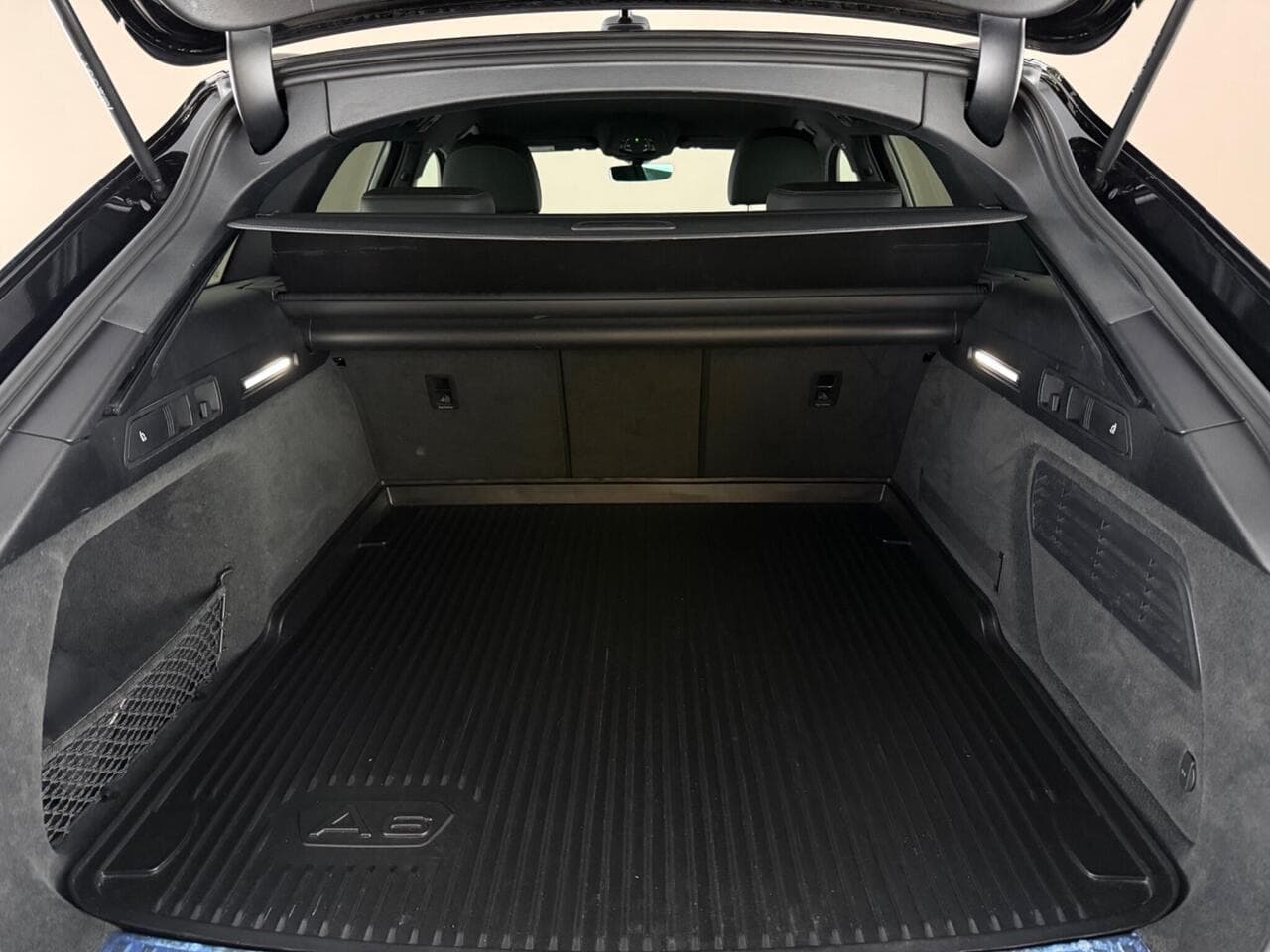 Audi A6 Avant thumbnail Boot