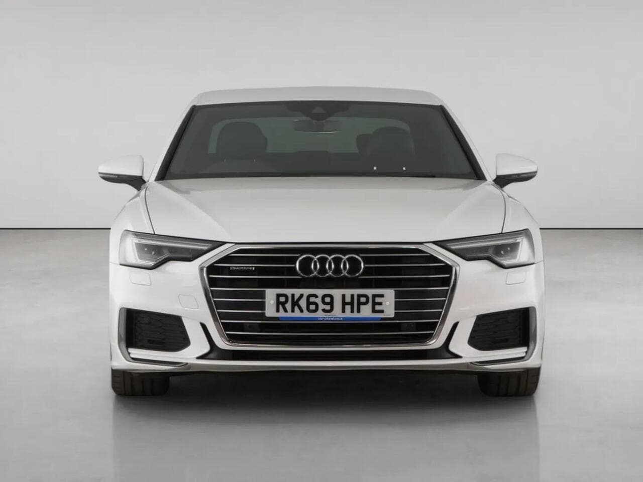 Audi A6 Saloon thumbnail Front