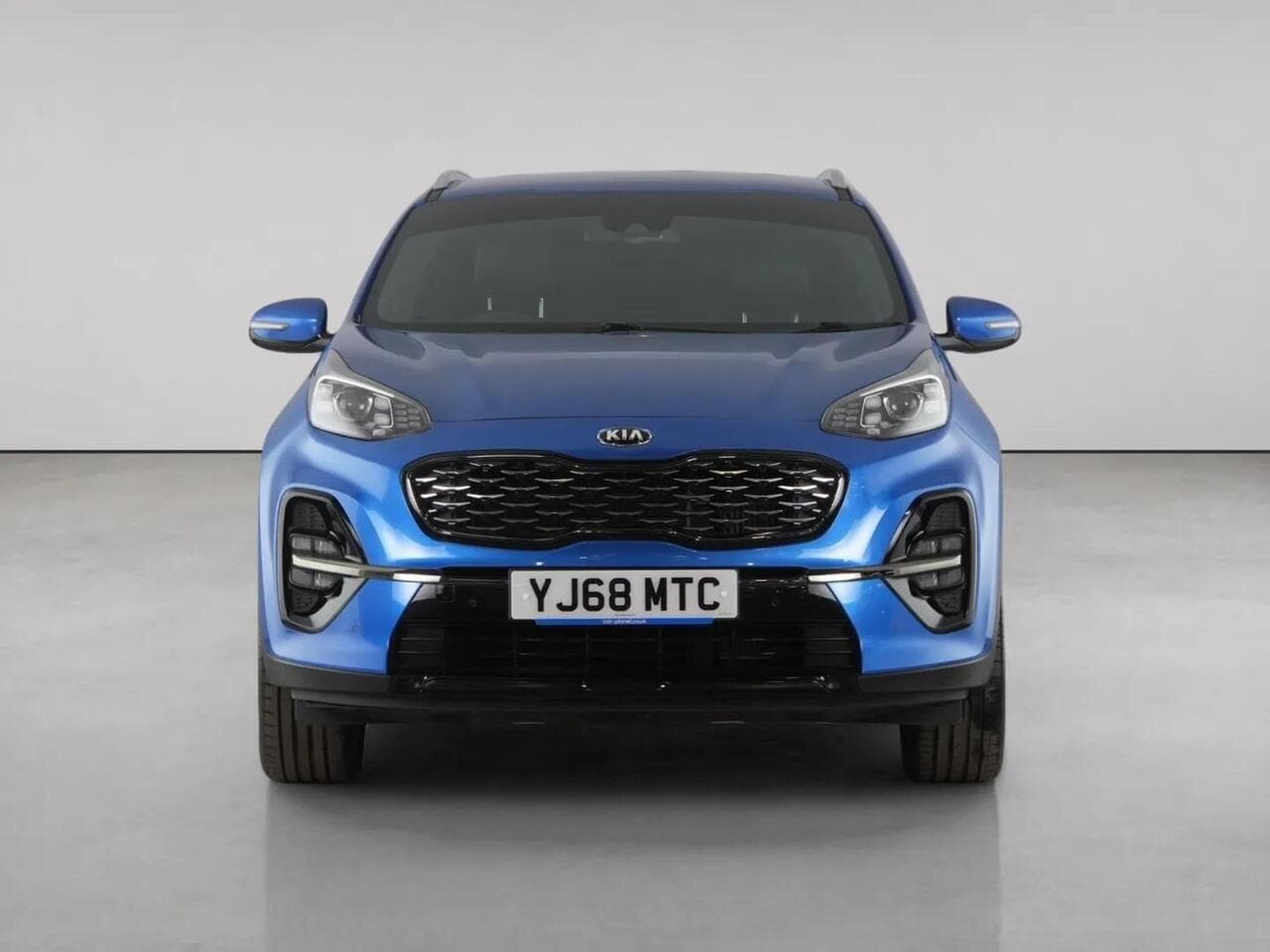 Kia Sportage thumbnail Front