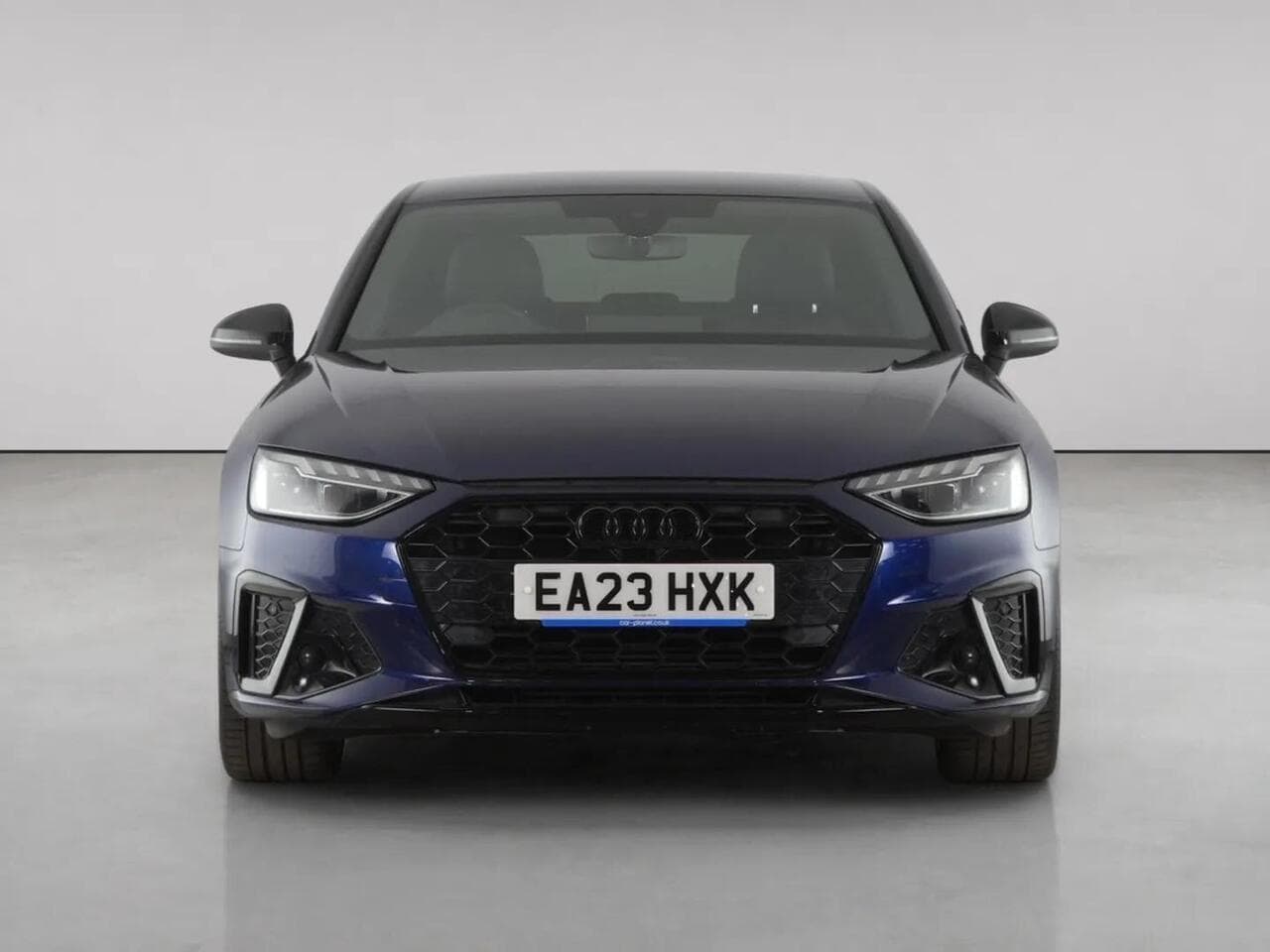 Audi A4 thumbnail Front