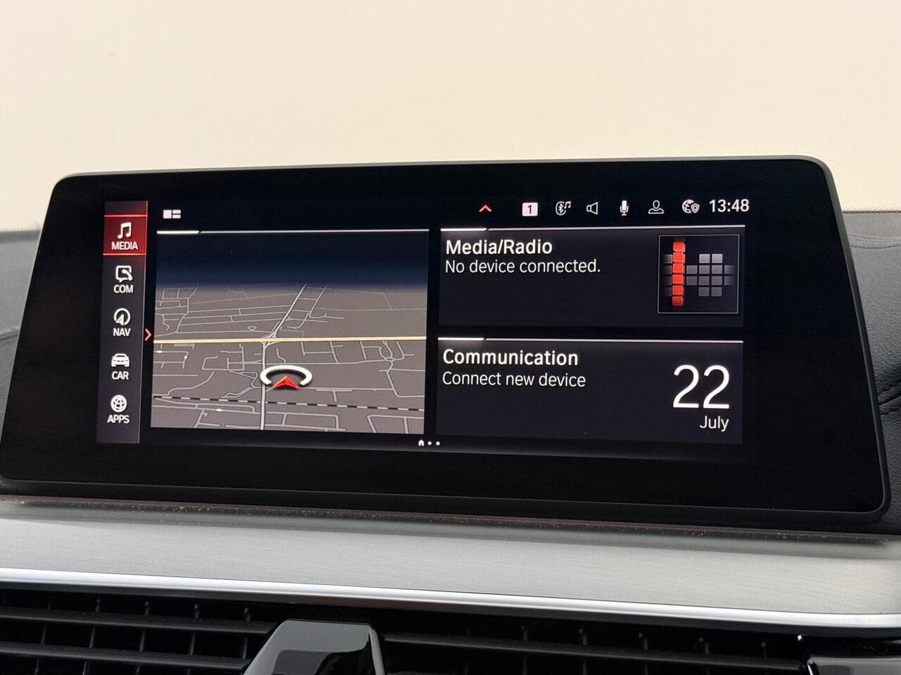 BMW 5 Series thumbnail Infotainment System