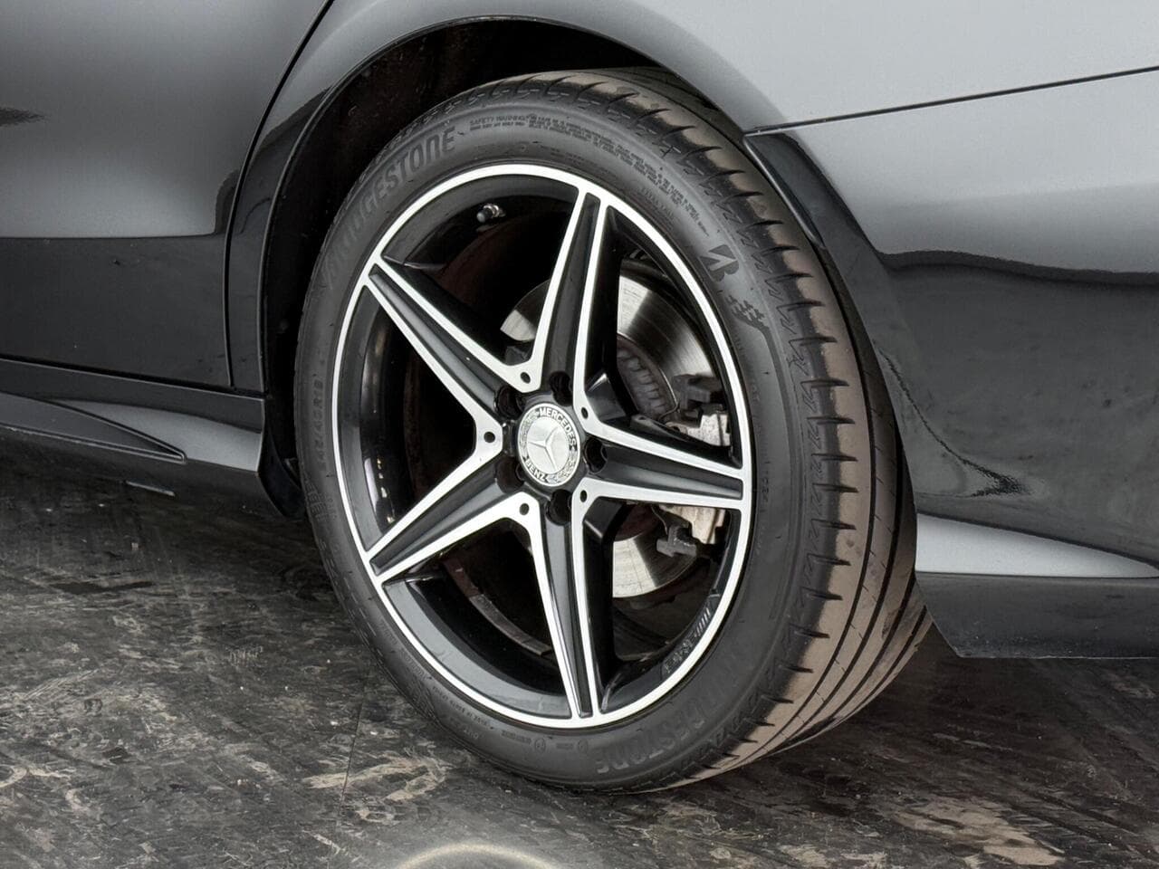 Mercedes-Benz C Class thumbnail Wheel