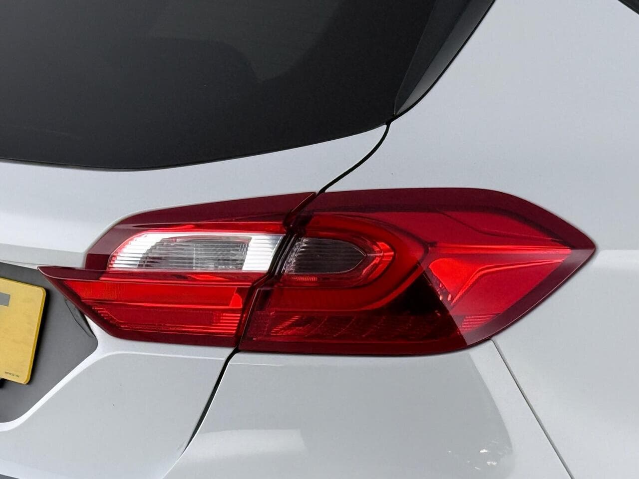 Ford Fiesta thumbnail Lights Rear