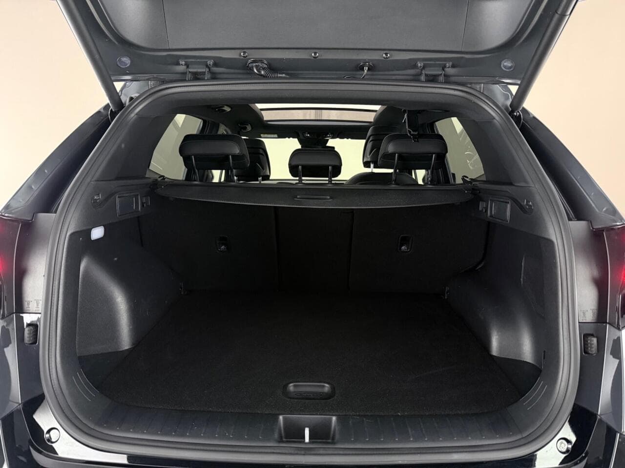 Kia Sportage thumbnail Boot