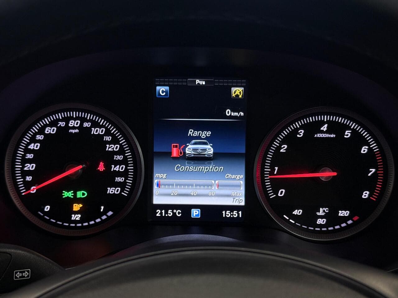Skoda Karoq thumbnail Driver Instruments