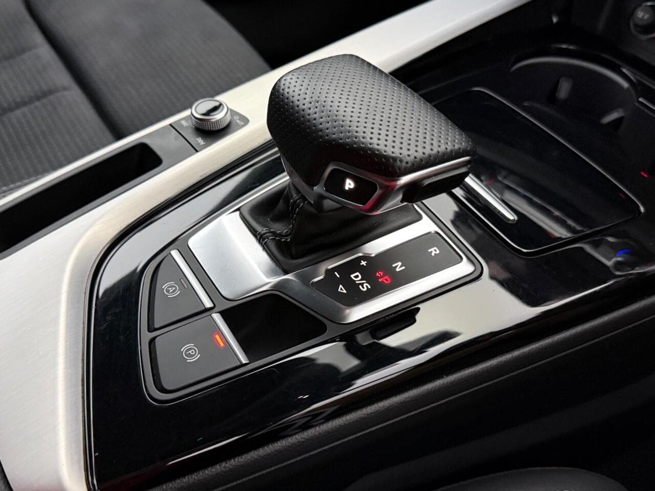 Audi A5 thumbnail Interior Front