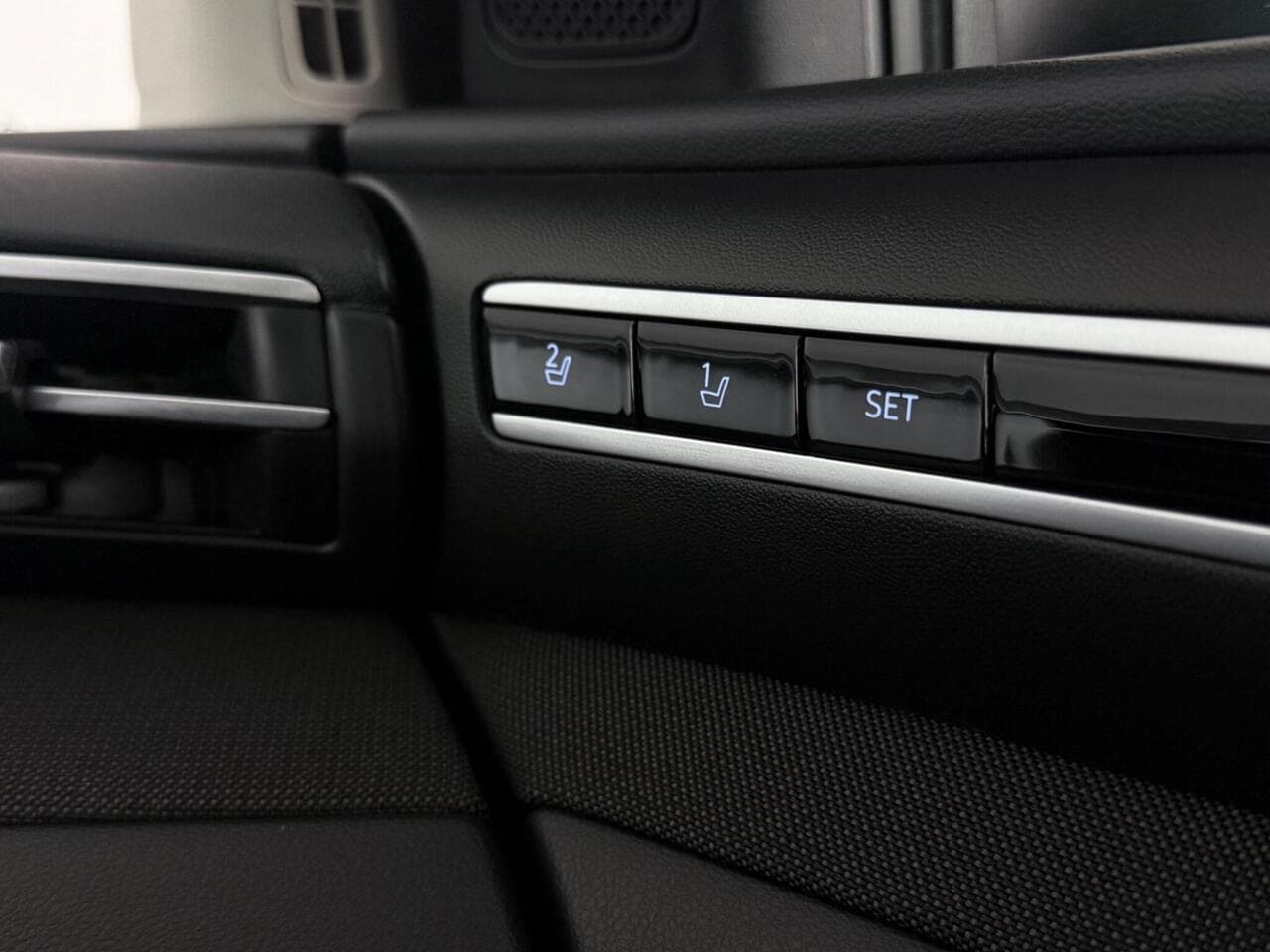 Hyundai TUCSON thumbnail Misc Controls