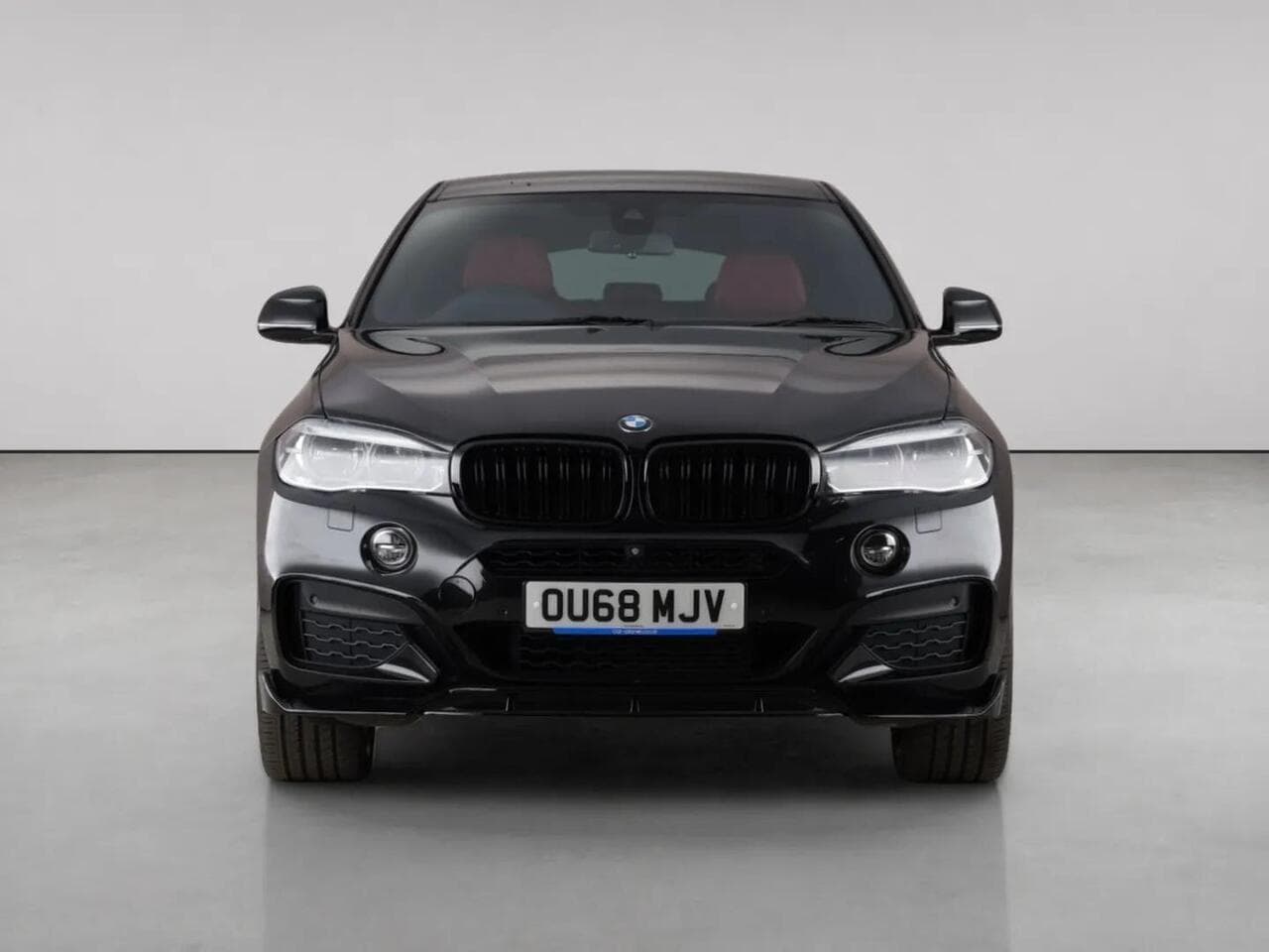 BMW X6 thumbnail Front