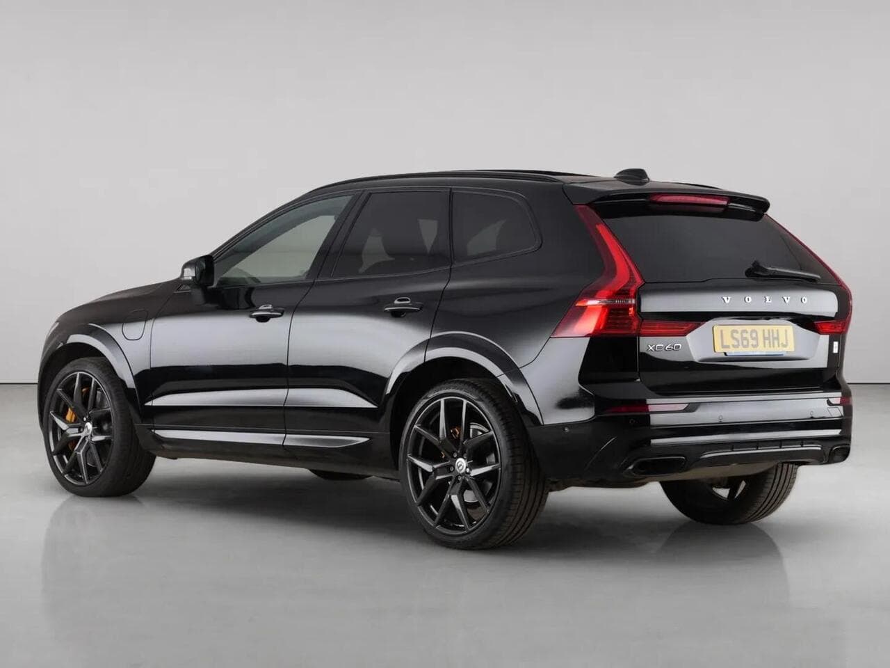 Volvo XC60 thumbnail Rear Left