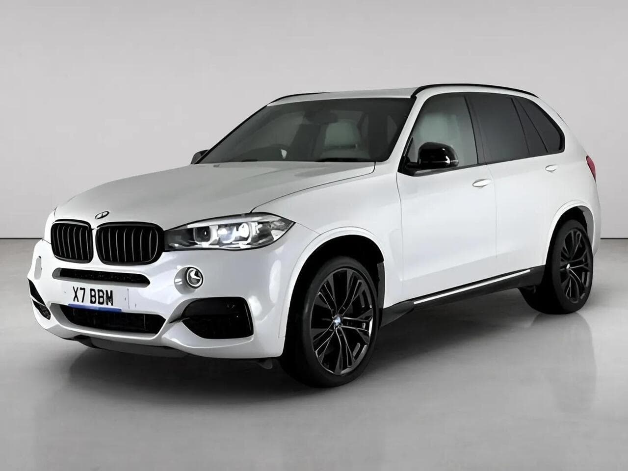 BMW X5 thumbnail Front Left