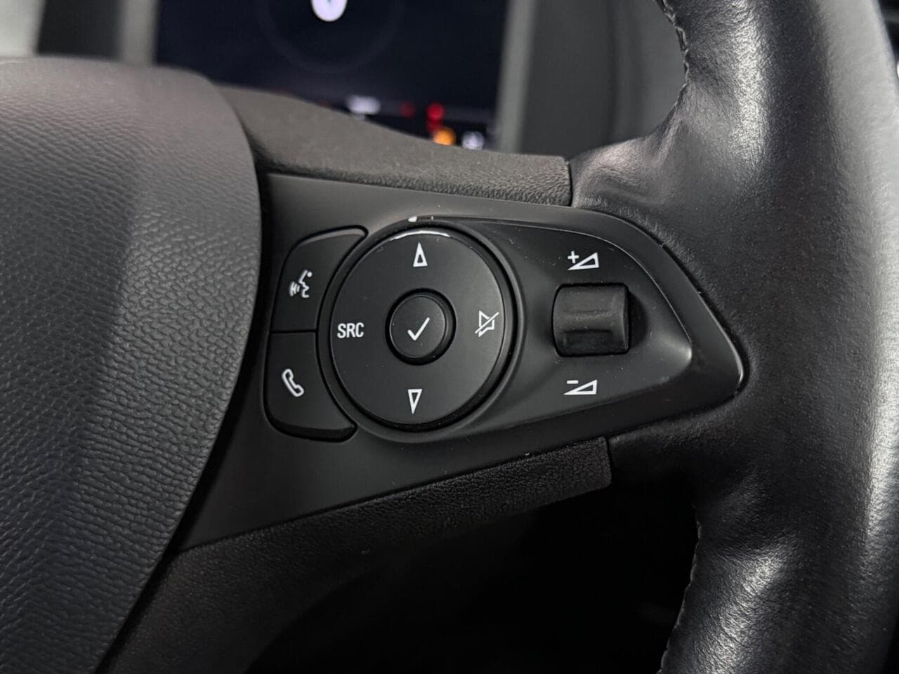 Vauxhall Corsa thumbnail Misc Controls