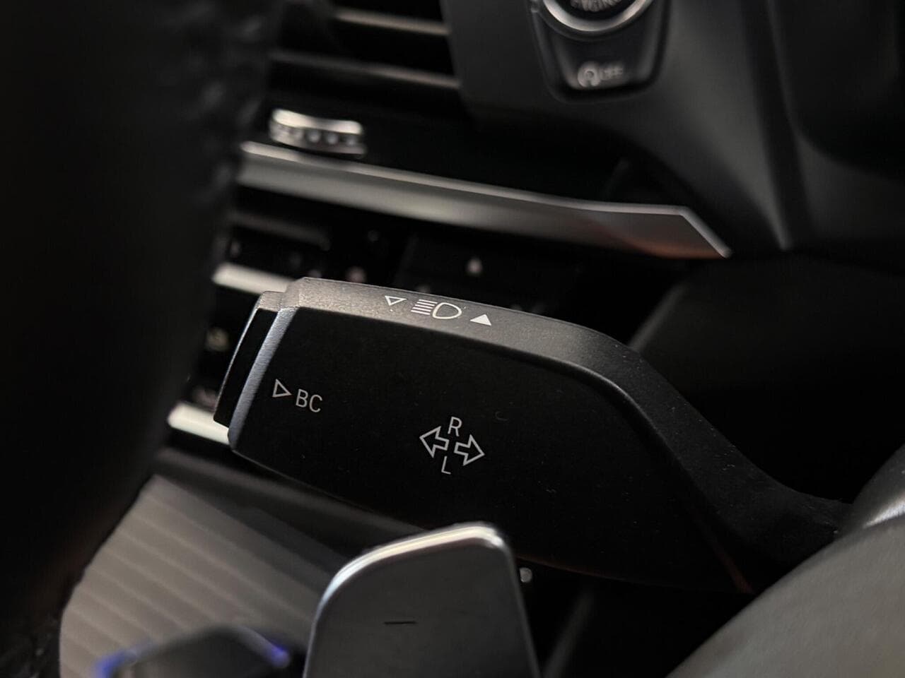 BMW X3 thumbnail Misc Controls