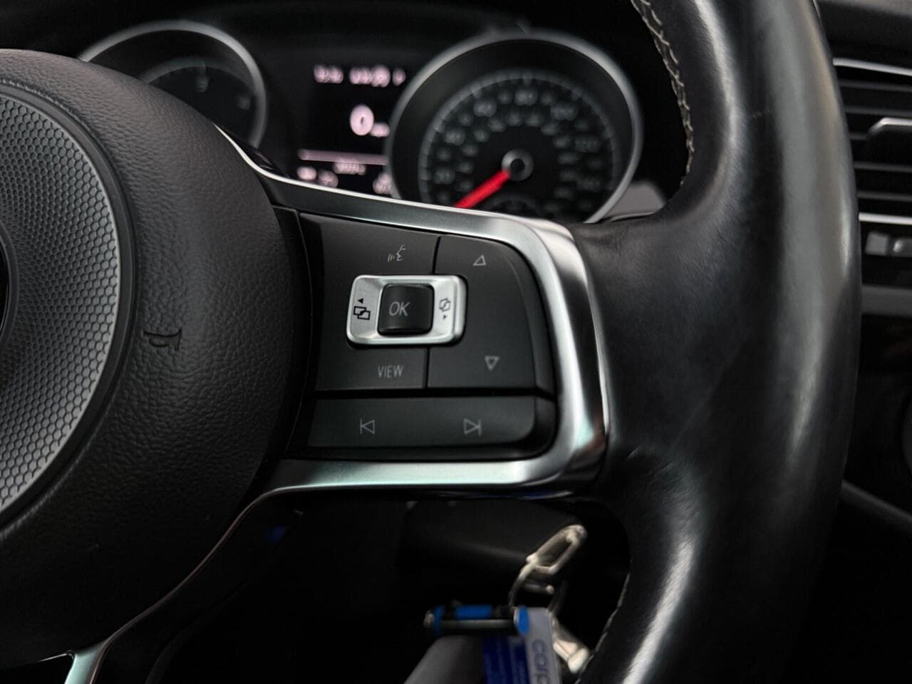 Volkswagen Golf thumbnail Misc Controls
