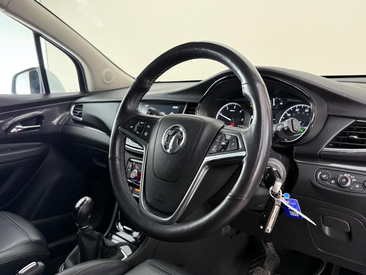 Vauxhall Mokka X thumbnail Interior Front